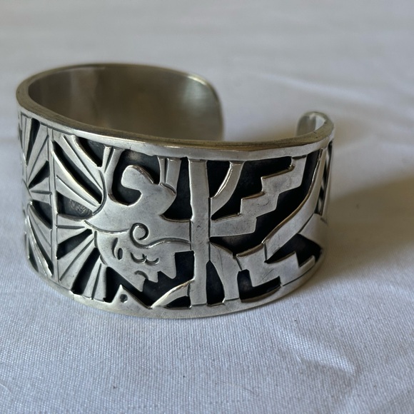 Designer Beto Sterling Silver Cuff from Taxco - Picture 2 of 8